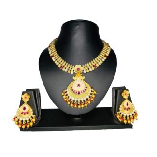 Antique Kundan Temple Necklace Set